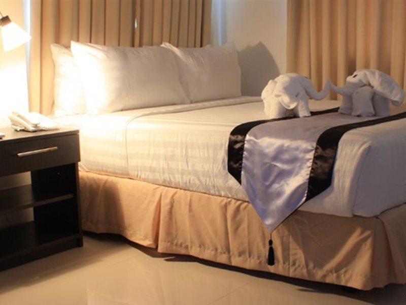 Cityscape Hotel Mandaue Exterior foto